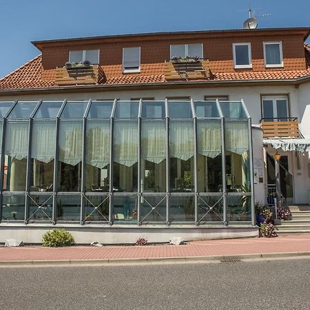 Landhotel Weinrich Naumburg  Extérieur photo
